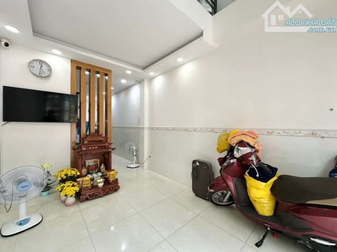 ✅️BÁN NHÀ 3.6 Tỷ SỔ RIÊNG P.TÂN KIỂNG Q7_03 TẦNG_03 PHÒNG_2WC_Ở NGAY