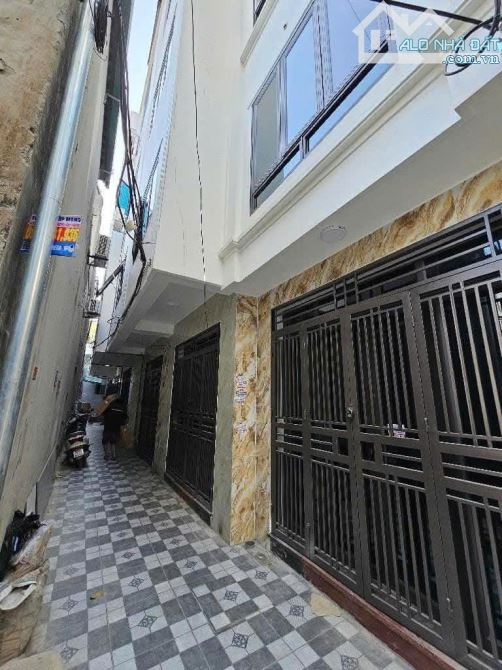BÁN NHÀ MỚI ĐẸP 5 TẦNG - 6 PHÒNG - 2 MẶT THOÁNG - 2M RA Ô TÔ - GẦN ĐẠI HỌC ĐẠI NAM