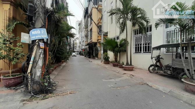Bán Nhà P/Lô 2 Ô Tô Tránh 60m5T MT5m 2 THOÁNG Quận Ba Đình 23 Tỷ Quần Ngựa.