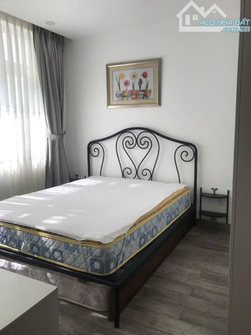Biệt thự Song lập Mỹ Hưng - Phú Mỹ Hưng, quận 7  - Diện tích: 8.13x19m2  - CN:154,4m2
