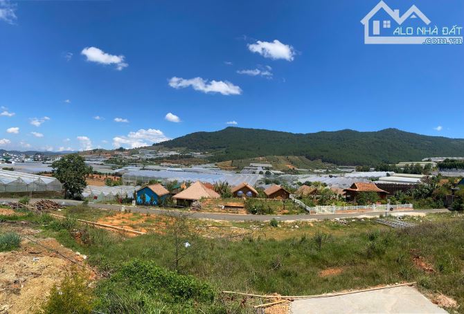 Đất xây dựng sổ riêng đường nhựa bằng phẳng chỉ hơn 2 tỷ phường LangBiang, Đà Lạt