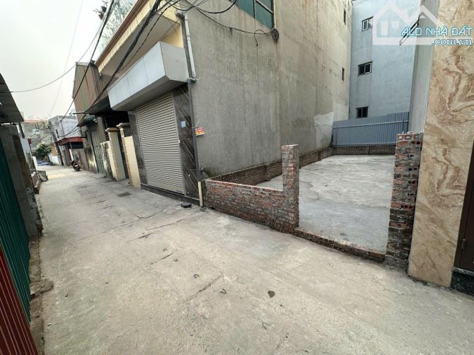 VỊ TRÍ VIP VIN CỔ LOA -  50M2 TRUNG THÔN ĐÔNG HỘI - NGÕ THÔNG Ô TÔ