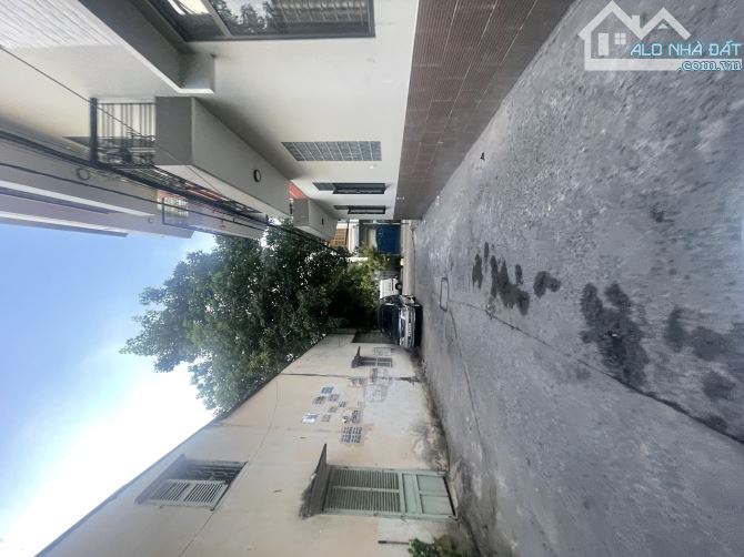 Bán Nhà 370m2 12x30m(Nở Hậu 16m) Gần Vòng Xoay Lê Đại Hành-Cư Xá Lữ Gia-Đại Học Bách Khoa