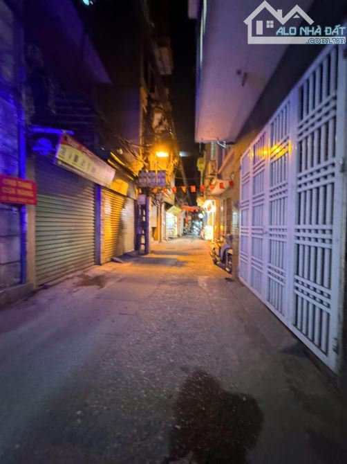 Siêu phẩm LÔ GÓC Cầu Giấy mảnh đất 75m2, mt 8.8m kd, ô tô, 3thoáng 17 tỷ