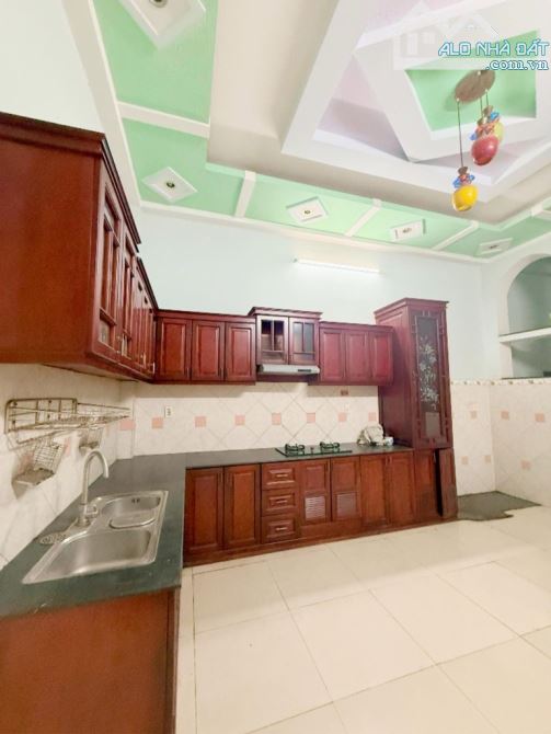 bán nhà MẶT TIỀN NGUYỄN ẢNH THỦ, dt 104 × 4tầng, Mt 12M2, Trung Mỹ Tây 12, Quận 12, giá rẻ - 10