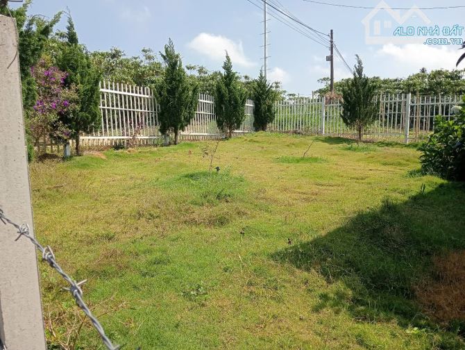 Nhà Lộc Phát Bảo Lộc 700m2 gần Nhà thờ vô Nhiễm - 1