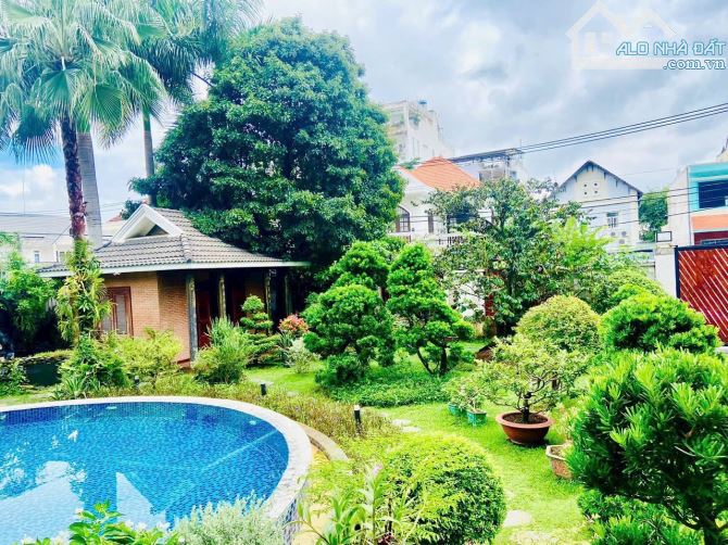 Bán Biệt Thự 1624m2(35mx50m) Siêu Rộng Tại Thảo Điền,Q2-Hầm 2 Tầng-Hồ Bơi Sân Vườn Đẹp - 1