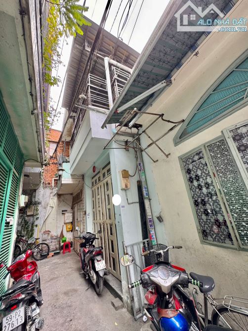 ✨ Nhà 2 Tầng gần Chợ Tân Hương, cách Mặt Tiền chỉ 30M, DT 28M2 (Ngang 3.6M x 9M) - 3,38 TỶ - 1