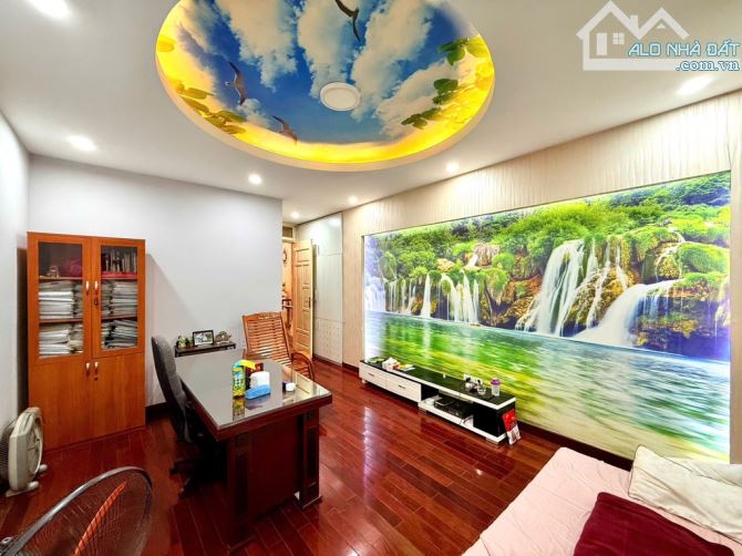 MỸ ĐÌNH - Ô TÔ 7 CHỖ VÀO NHÀ -DT 88m² - MẶT TIỀN 6.1m - KINH DOANH SẦM UẤT - 1