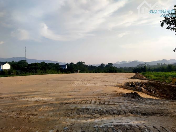 CẦN BÁN 1.100M² + 300M² ĐẤT THỔ CƯ MẶT TIỀN ĐÔNG DƯƠNG LƯƠNG SƠN HÒA BÌNH - 1