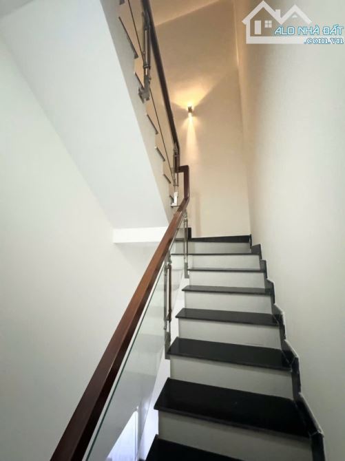 NHÀ QUẬN TÂN PHÚ-LÊ TRỌNG TẤN 48M2-3 TẦNG HẺM XE HƠI THÔNG NHỈNH 5 TỶ HƠN - 1