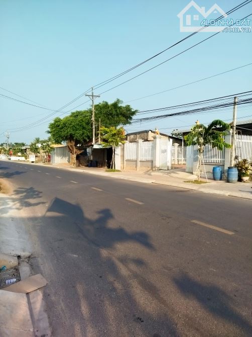 Bán nhà mặt tiền nhựa Cần Đăng Khu phố 1 Thị Trấn Tân Biên dt 7x40m - 1