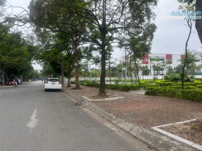 Đất TĐC Giang Biên, Nguyễn Khắc Viện, vỉa hè ô tô tránh, kinh doanh, 40m, MT 4.6m hơn 11tỷ - 1