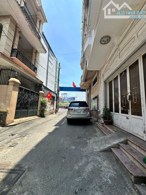 BÌNH THẠNH - NGUYỄN HỮU CẢNH - 5tầng có thang máy  ngang 5, dt  5x23 👉 giá bán 18,5 tỷ - 1