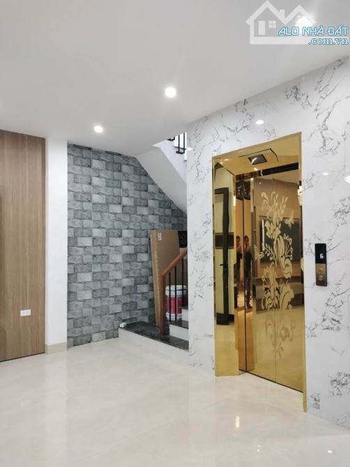 Bán nhà đầu phố Quang Trung, Hà Đông 5 tầng MT5.2m thang máy gần ô tô giá hơn 7 tỷ - 1