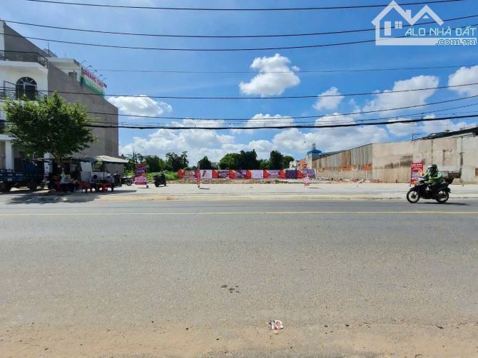 Bán đất MT đường Hà Huy Giáp thuận tiện Kinh Doanh mọi ngành nghề - 1