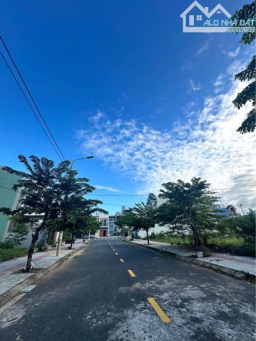 Hạ giá cần bán nhanh lô Hói Kiểng 21 sạch đẹp. Ngay ngã tư phan Hoan, khu Nam Hòa Xuân - 1