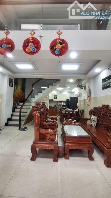 (BÁN GẤP) NHÀ 5 TẦNG THIẾT KẾ HIỆN ĐẠI, VỊ TRÍ SIÊU ĐẸP, Ô TÔ ĐỖ CỬA, TẠI P13,GÒ VẤP,GIÁ - 1