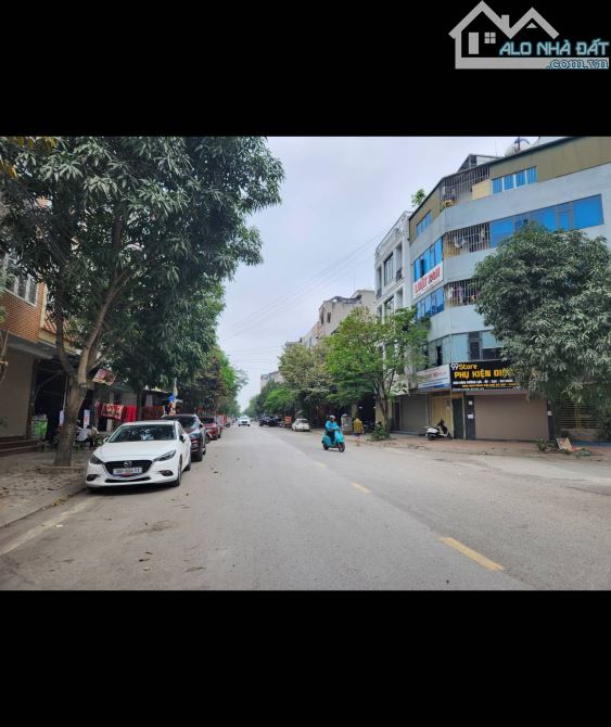 Bán đất mặt phố kinh doanh đỉnh, 5 ô tô tránh, sổ hoa hậu, vỉa hè 5m - 1