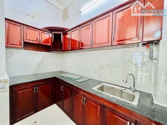 BÁN NHÀ 1 2 LẦU TRỤC CHÍNH HẺM 111 CHÂU VĂN LIÊM GIÁ 3 TỶ 150TR - 1