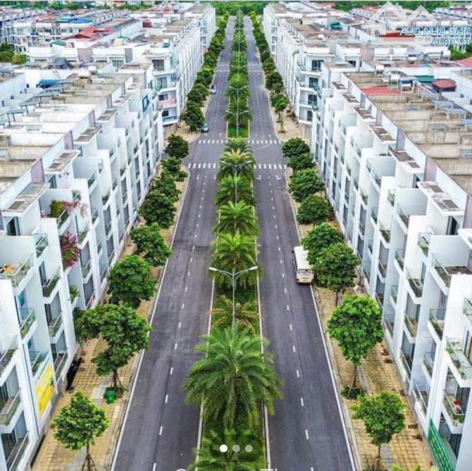 Chủ bán shophouse HimLam Đại Phúc,trục đường 30m,giá hơn 8 tỷ,rẻ nhất khu vực