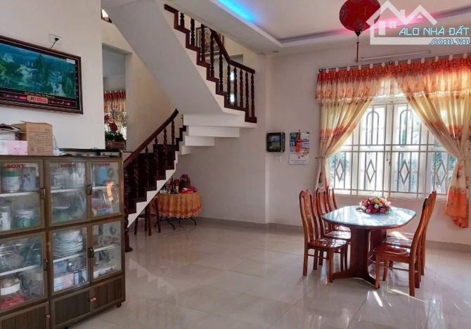 Nhà mê thái gần bệnh viện 211, sân bay - 2