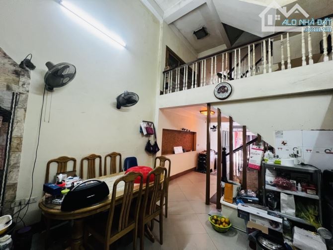 3 BƯỚC RA HỒ ĐỀN LỪ – VỊ TRÍ CỰC HIẾM – Ô TÔ 7 CHỖ VÀO NHÀ – 55M GIÁ 16 TỶ - 2