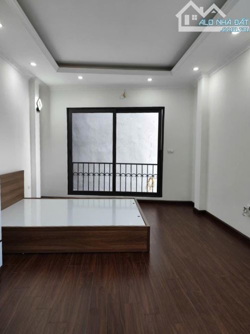 BÁN NHÀ TRƯƠNG ĐỊNH, HOÀNG MAI, NGÕ THOÁNG ĐẸP,  20M RA  Ô TÔ, 31M2, 6.6TỶ(CTL) - 2