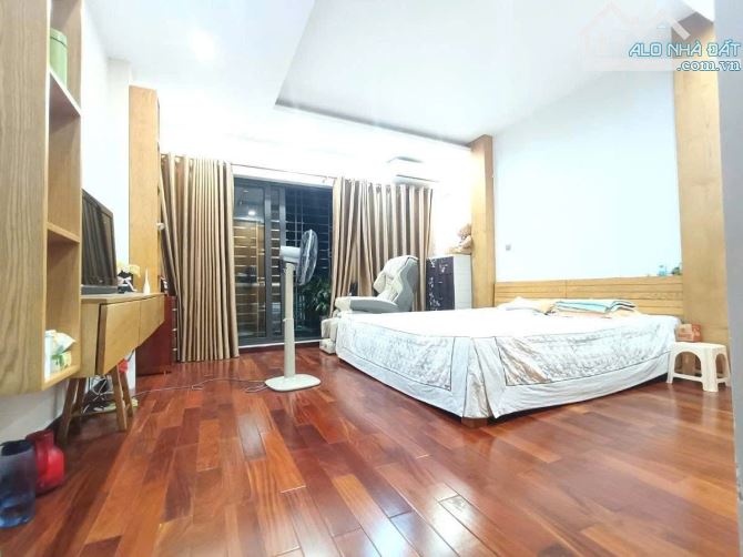 BÁN NHÀ PHÂN LÔ LÊ TRỌNG TẤN - THANH XUÂN - 100M2, 4 TẦNG, OTO TRÁNH, SỔ VUÔNG, XÂY TÂM HU - 2