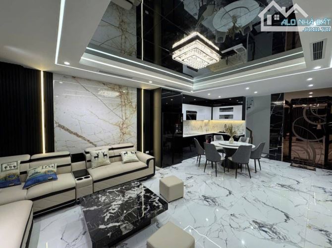SIÊU HÓT TĐC NGỌC THUỴ VỈA HÈ 25M -GARA 7 CHỖ VÀO NHÀ - THANG MÁY FULL ĐỖ 15TỶ - 2