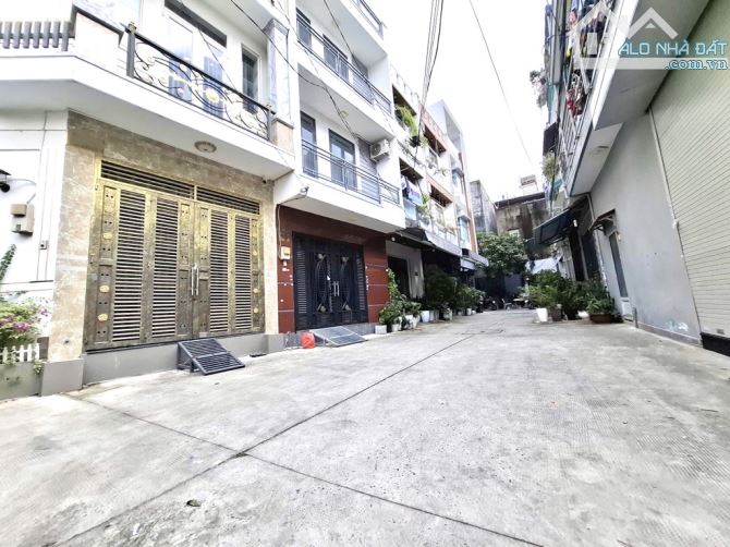 BÁN NHÀ - HẺM MT 10M - NGUYỄN PHÚC CHU- ( NGANG 4.4M NỞ HẬU ) GIÁ CHỈ NHỈNH 6 TỶ. P15 - 2