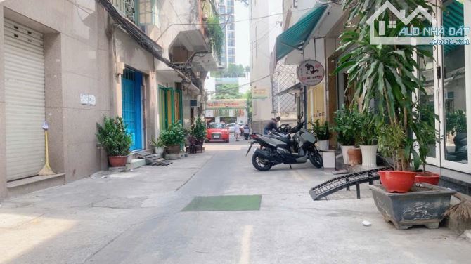 ĐỐI DIỆN HÀ ĐÔ CENTROSA - HẺM 5M ĐƯỜNG 3/2 QUẬN 10 - 7TY500 - 2