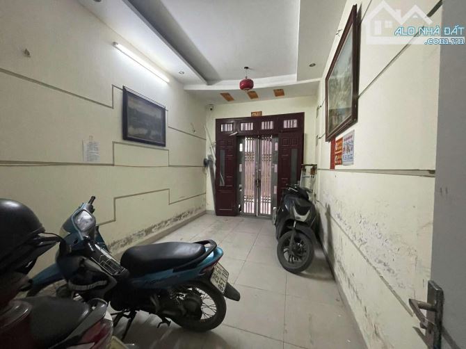 Bán nhà phân lô, dân xây, phố Nhân Hòa, Thanh Xuân, 40m2, 5T, chỉ 10.4 tỷ - 2