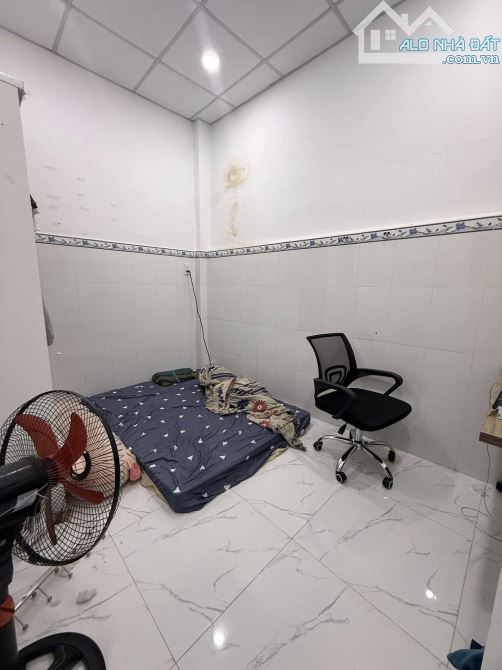 Bán nhà hẻm xe hơi gần 8m Vườn Lài , Tân Phú , DT 3.7x11m  - Giá 5.85  tỷ - 2