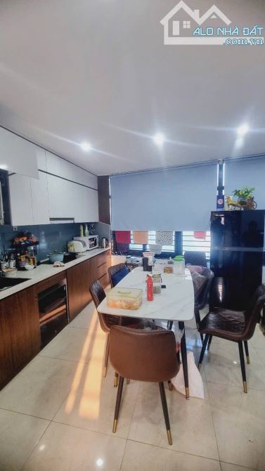 Cần bán nhà 6T THANG MÁY tại Đường Láng, Đống Đa, 40m2, 8.2 tỷ mới cứng - 2