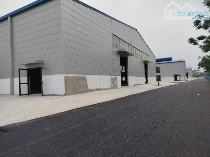 Cho thuê nhà xưởng 3000m tại Phú Lương Yên Nghĩa Hà Đông 2 tầng xe container đậu đỗ - 2