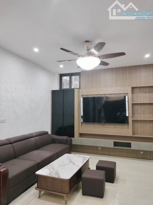 Bán nhà đầu phố Quang Trung, Hà Đông 5 tầng MT5.2m thang máy gần ô tô giá hơn 7 tỷ - 2