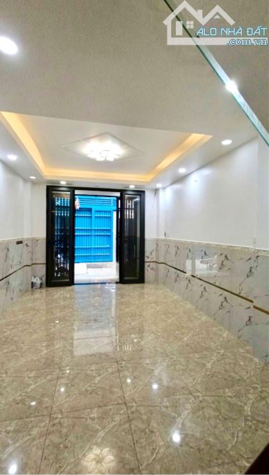 NHÀ 4 TẦNG QUẬN 8 HẺM THÔNG NGAY CẦU CHỮ Y - ĐANG CHO THUÊ DÒNG TIỀN ỔN ĐỊNH HÀNG THÁNG - 2