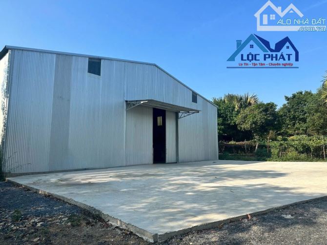 Cho thuê nhà xưởng 1.400 giá chỉ 30 triệu. Thiện Tân-Vĩnh Cửu-Đồng Nai - 2