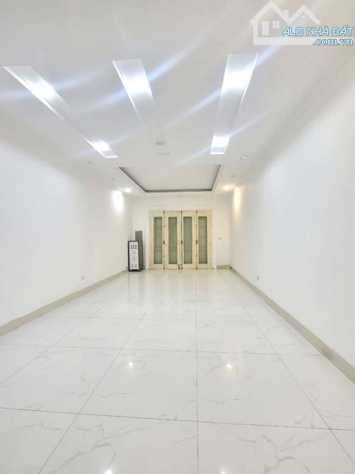 Chuẩn! Tây Sơn - Đống Đa, mặt ngõ thông kinh doanh ô tô tránh, 50m2, 6 tầng thang máy - 2