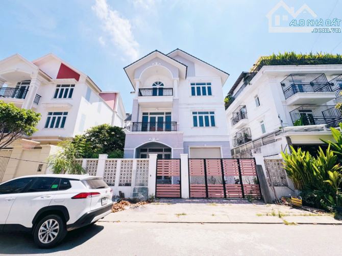 Biệt thự đơn lập khu dân cư Liên Phường sát the global city - 2