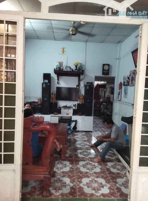 NHÀ 1/ Sát Mặt Tiền Nguyễn Ảnh Thủ, 5x17m 2 tầng - 2