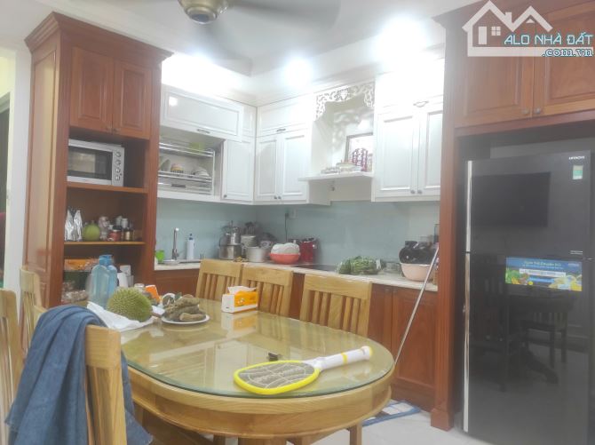 BÁN CĂN NHÀ ĐẸP CÓ THANG MÁY MẶT TIỀN ĐƯỜNG PHƯỜNG NGUYỄN AN NINH TP VŨNG TÀU. - 2