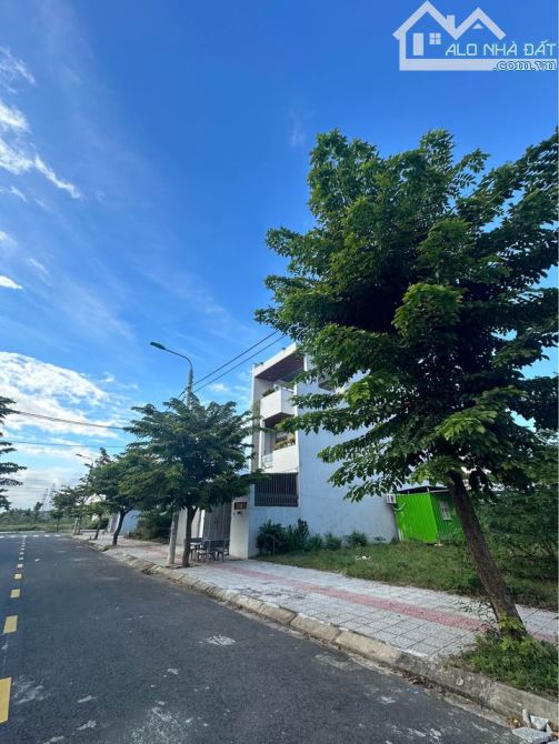 Hạ giá cần bán nhanh lô Hói Kiểng 21 sạch đẹp. Ngay ngã tư phan Hoan, khu Nam Hòa Xuân - 2