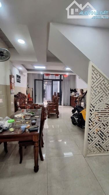 (BÁN GẤP) NHÀ 5 TẦNG THIẾT KẾ HIỆN ĐẠI, VỊ TRÍ SIÊU ĐẸP, Ô TÔ ĐỖ CỬA, TẠI P13,GÒ VẤP,GIÁ - 2
