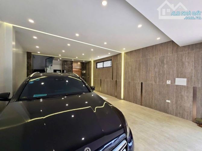 Phân Lô Quân Đội A38 Tư Đình, 8 Tầng thang máy, Gara 2 Oto Full Nội thất, DT 70m2 - 2
