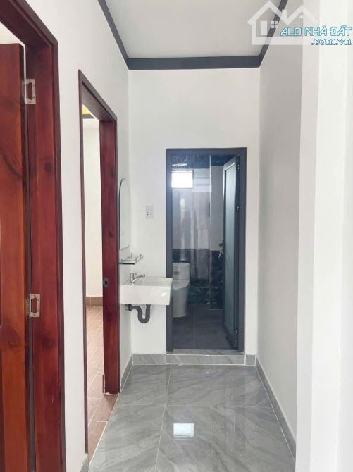BÁN CĂN NHÀ MỚI 100% NGAY ĐỨC HOÀ ĐÔNG, ĐỨC HOÀ GIÁ 2TY150 (TL), DT 100M2 - 2