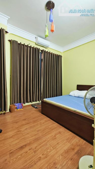 BÁN NHÀ HOÀNG MAI NGÕ Ô TÔ – 61M² – 5 TẦNG – THOÁNG TRƯỚC SAU – GẦN HỒ ĐỀN LỪ – 15 TỶ - 2
