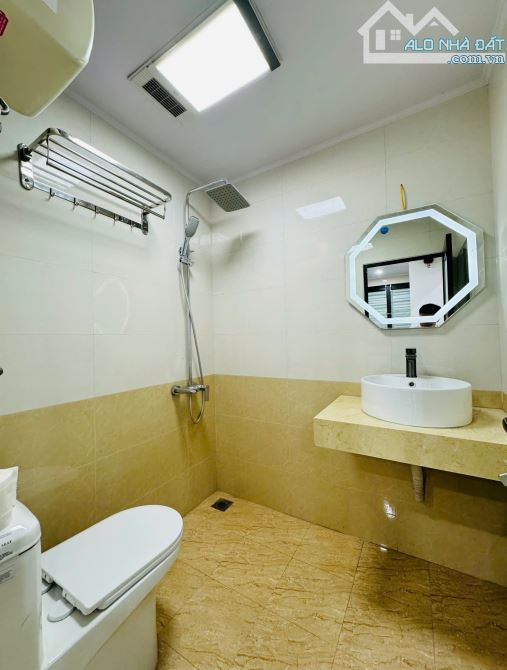 Bán căn tập thể  t1 đẹp, đối diện sân chơi siêu thoáng, vỉa hè đá bóng kinh doanh - 2