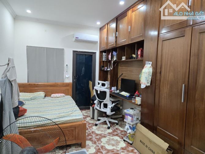 Cực hiếm, ba gác đỗ cửa, Khâm Thiên, 20m ra ô tô, 26m2, 4 tầng 1 tum, chỉ hơn 5 tỷ - 2